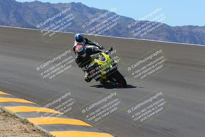 media/Oct-09-2022-SoCal Trackdays (Sun) [[95640aeeb6]]/Bowl (1015am)/